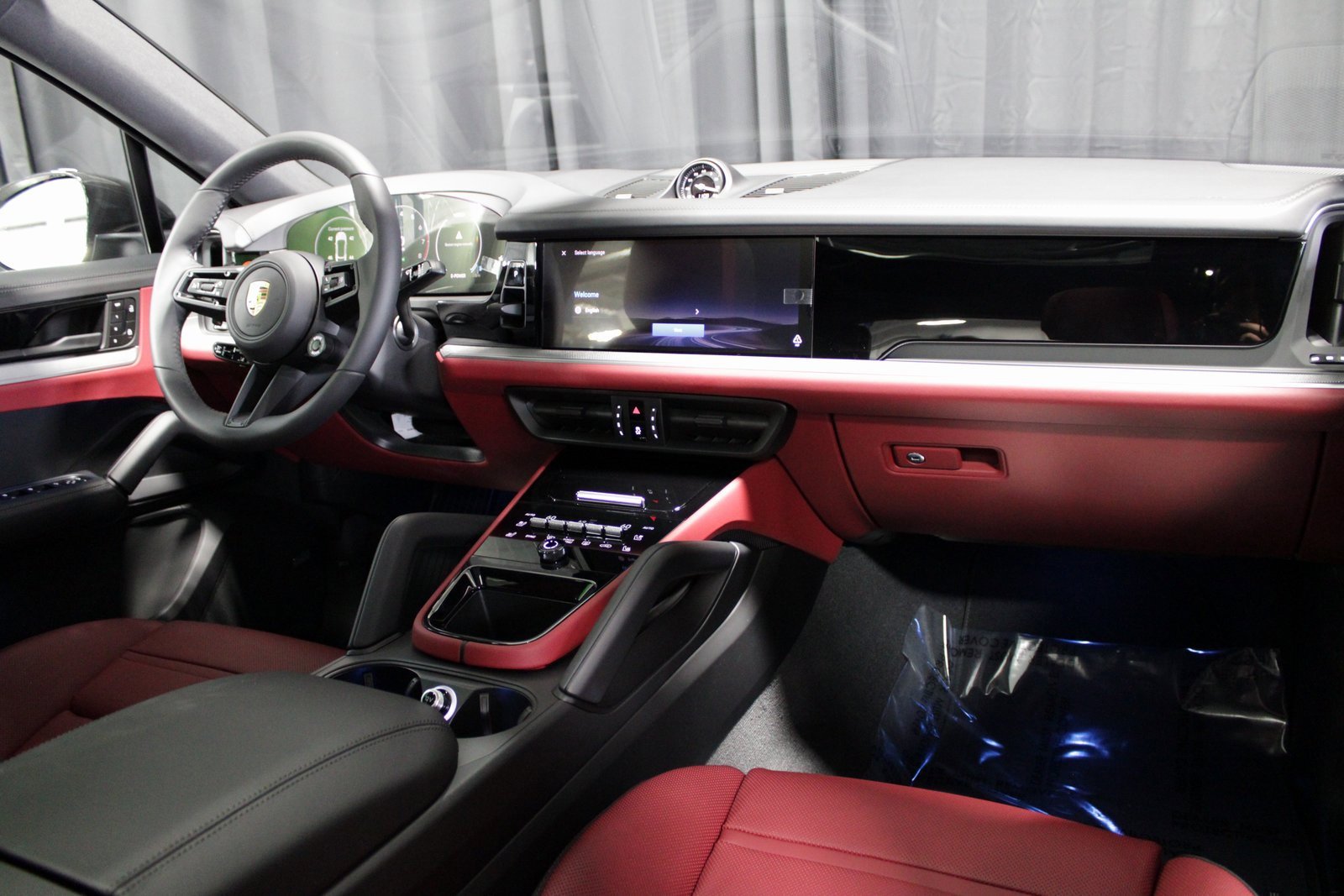 New 2026 Porsche Cayenne E-Hybrid Coupe image 23