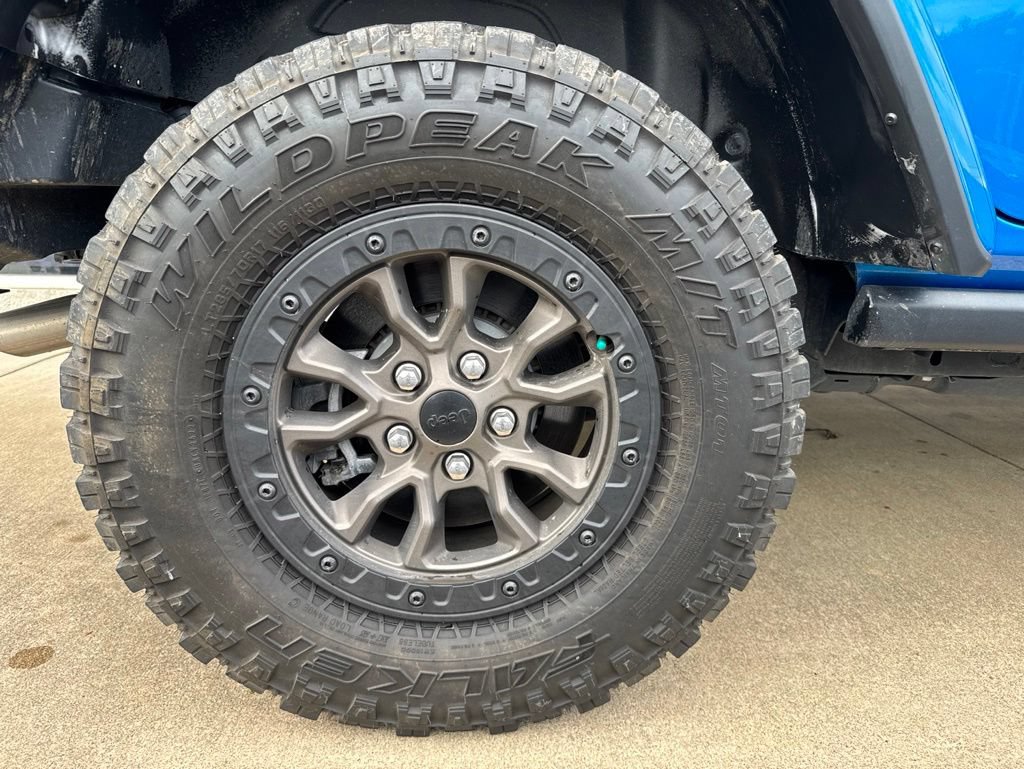 Used 2023 Jeep Wrangler Unlimited Rubicon 392 w/ Trailer Tow Package AWD/4WD image 24