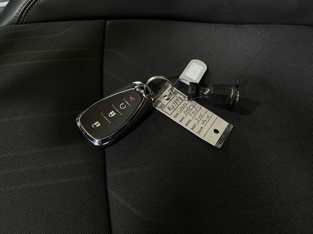 Used 2020 Chevrolet Trax LT w/ Driver Confidence Package image 36