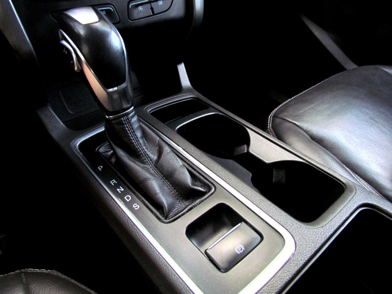 Used 2018 Ford Escape SEL w/ Ford Safe & Smart Package image 32