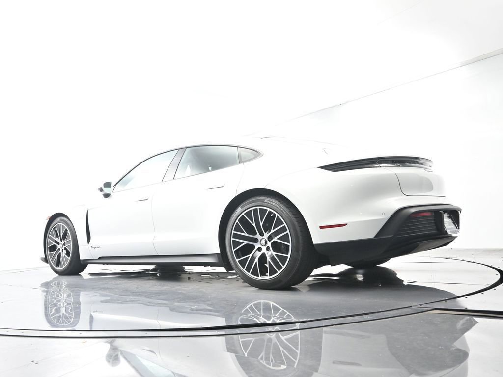 Certified 2021 Porsche Taycan RWD image 45