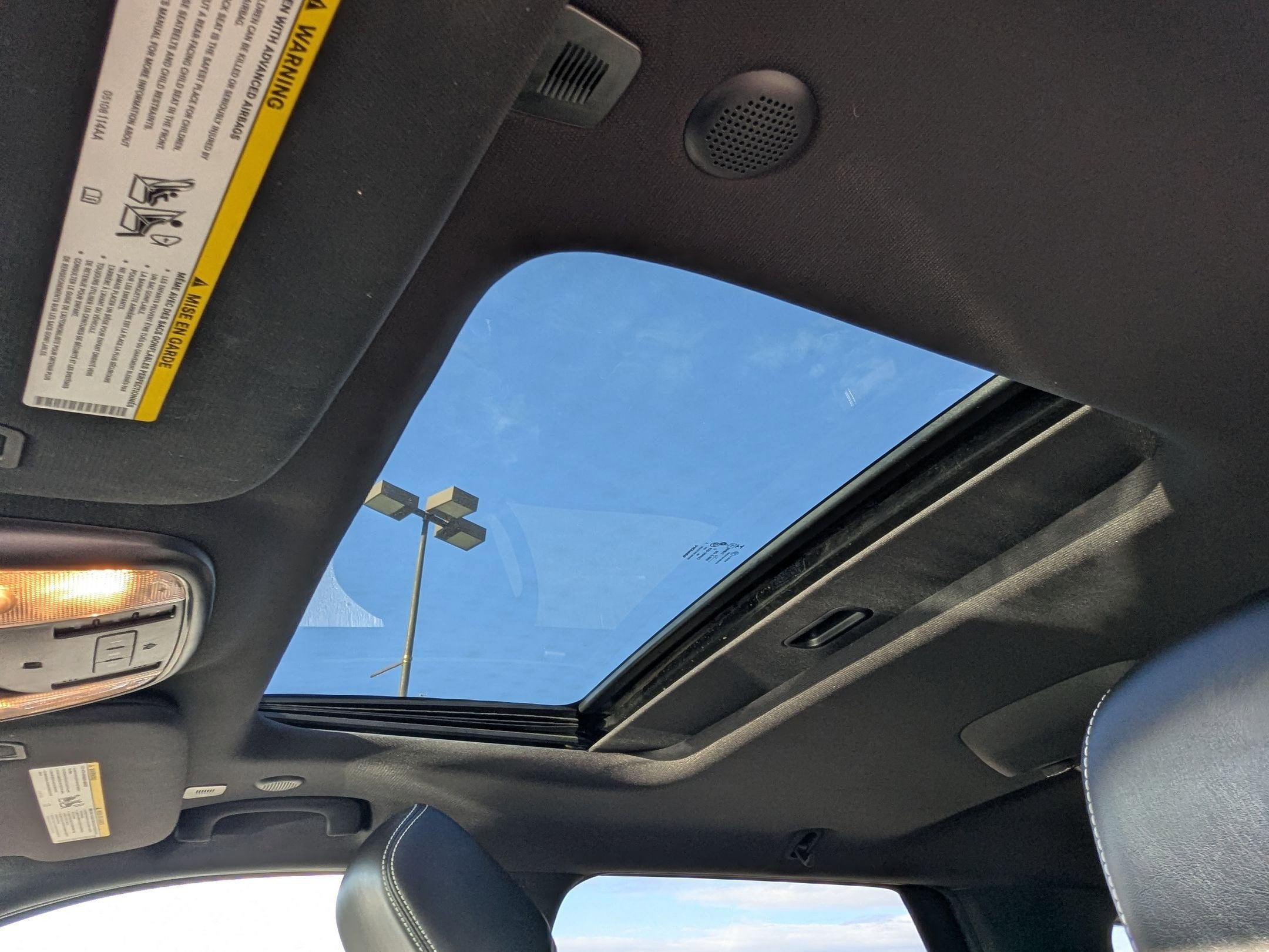 Used 2022 Dodge Durango SRT w/ Technology Group image 15