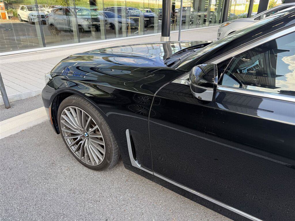 Used 2021 BMW 740i xDrive w/ Premium Package AWD/4WD image 20