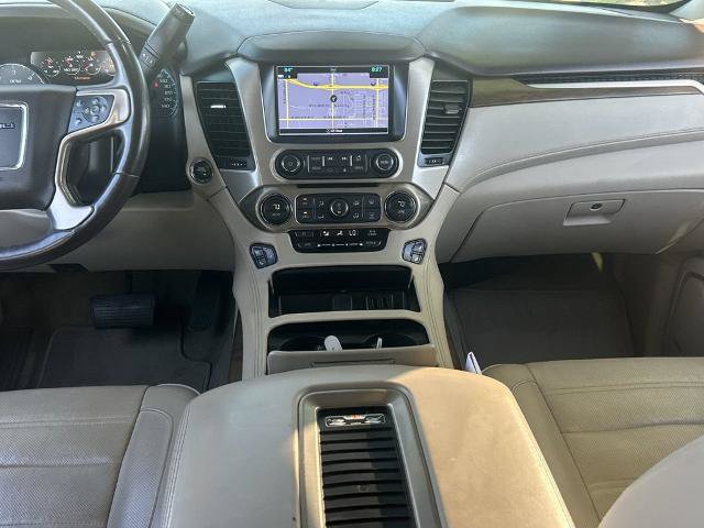 Used 2018 GMC Yukon Denali AWD/4WD image 16