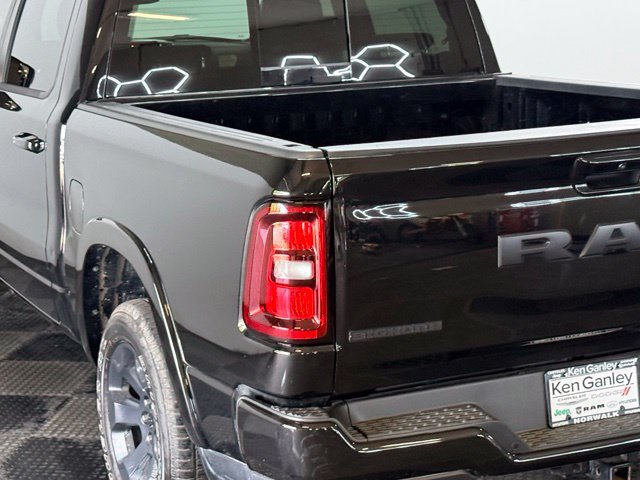 Used 2025 RAM 1500 Big Horn AWD/4WD image 8