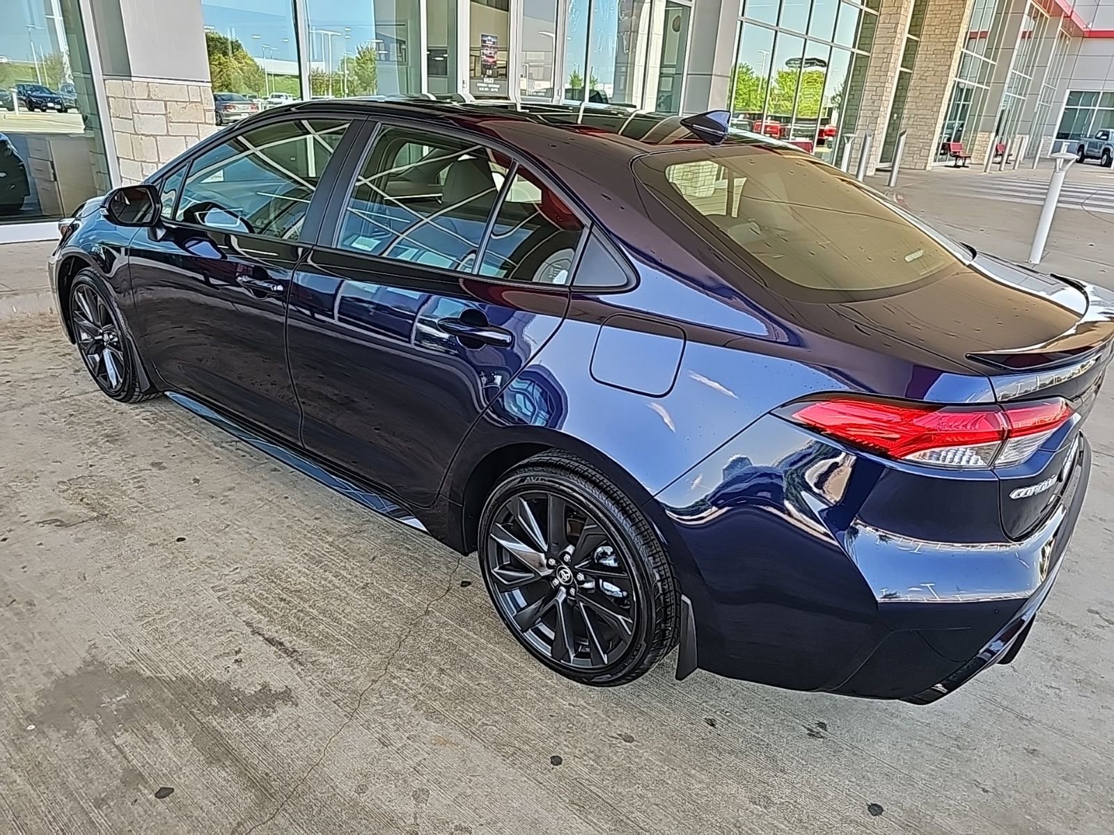 Used 2026 Toyota Corolla SE image 13