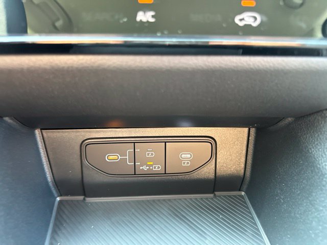 New 2026 Kia Sportage LX w/ LX Convenience Package AWD/4WD image 36