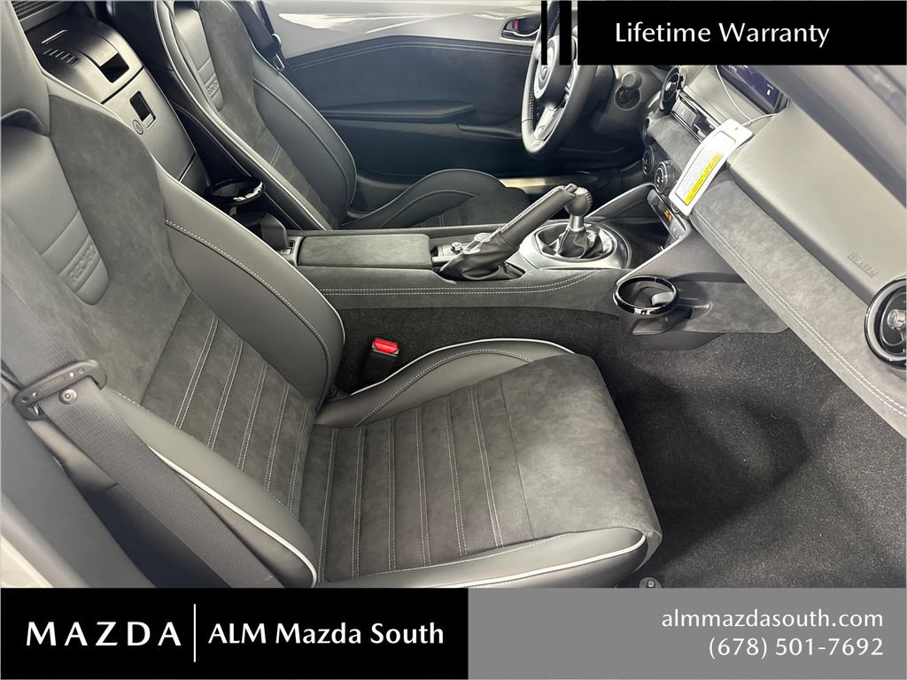 New 2026 MAZDA MX-5 Miata Club w/ Interior Package RWD image 14
