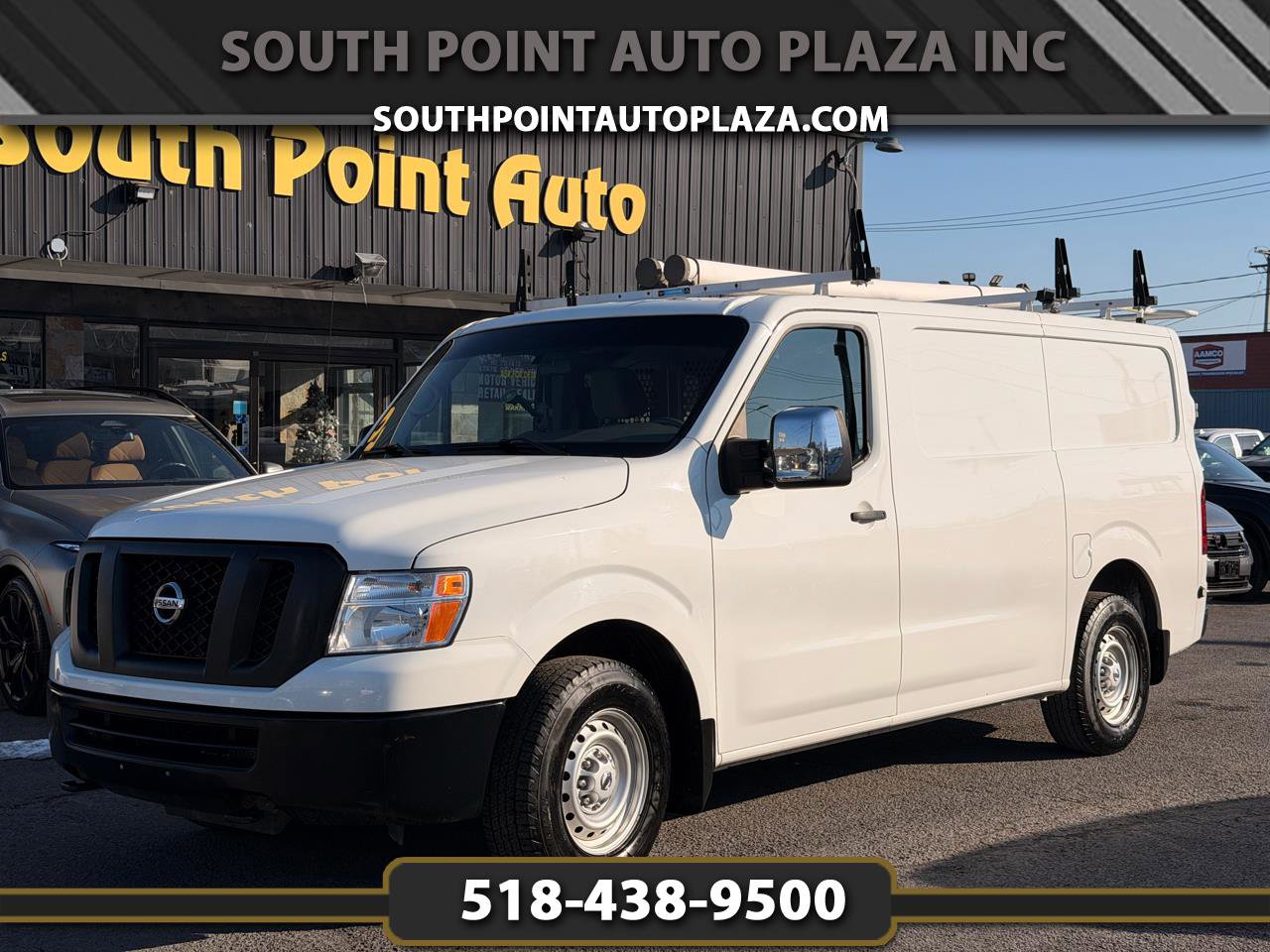 Used 2020 Nissan NV 3500 S image 1