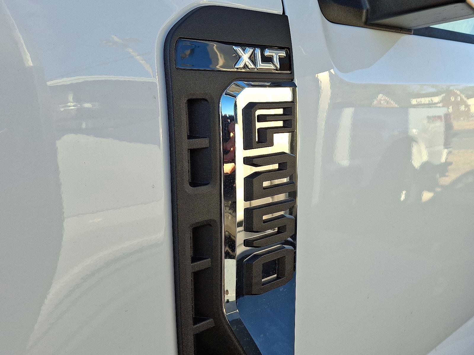 New 2026 Ford F250 XLT w/ FX4 Off-Road Package image 18