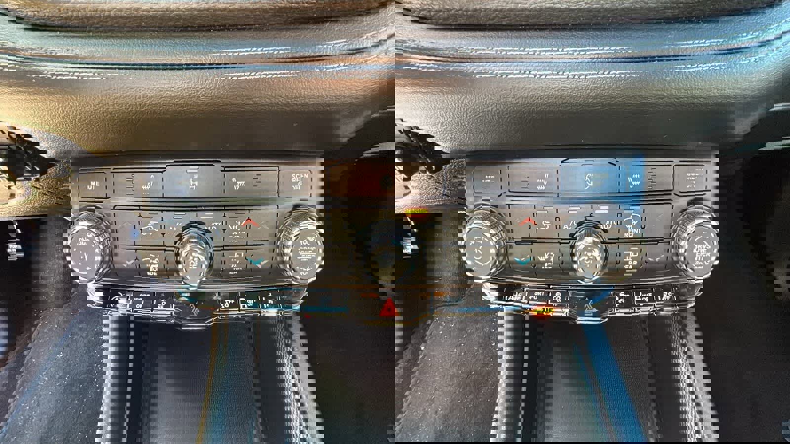 Used 2022 Dodge Durango GT image 20