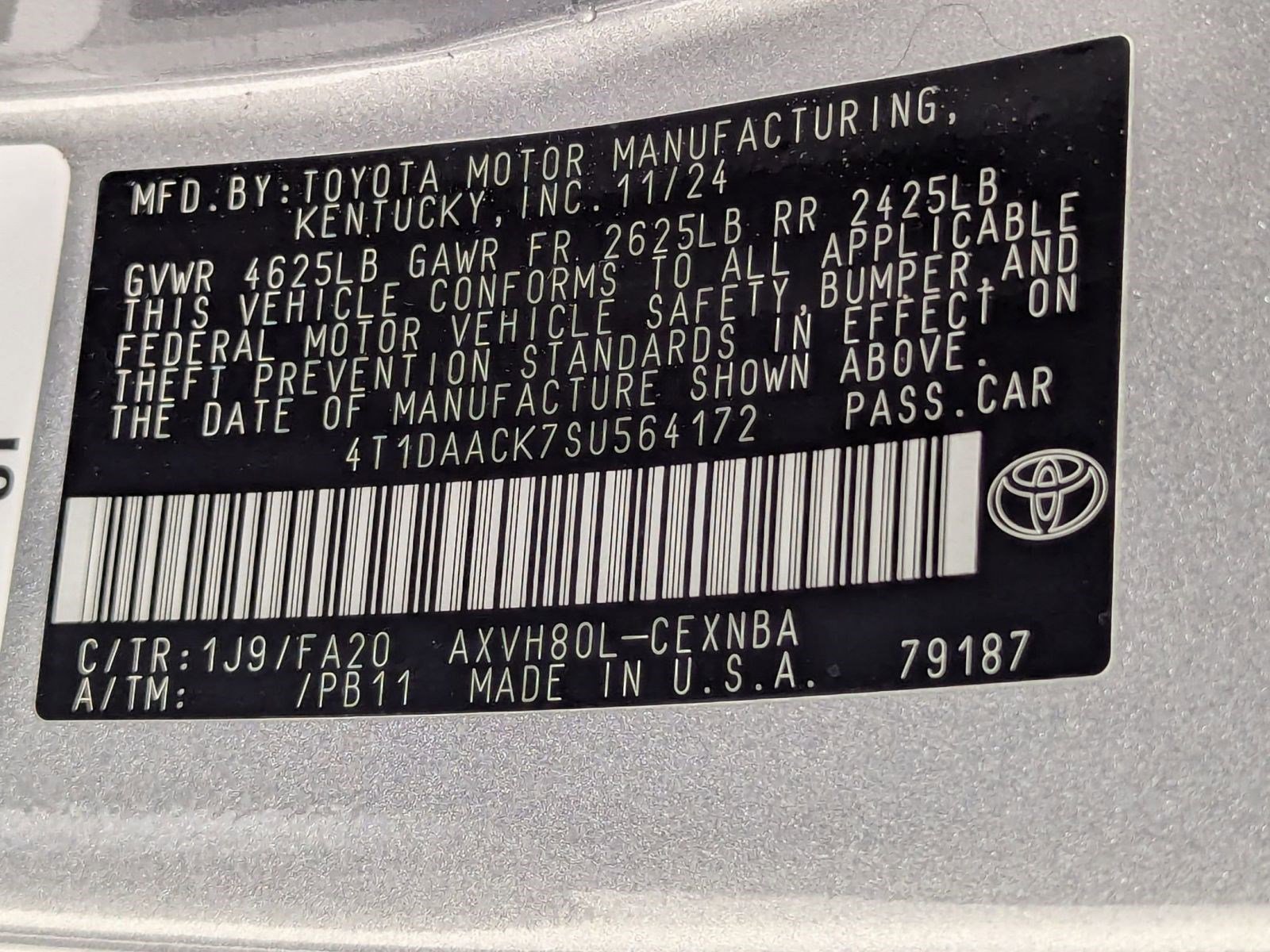 Used 2025 Toyota Camry LE w/ Convenience Package image 17