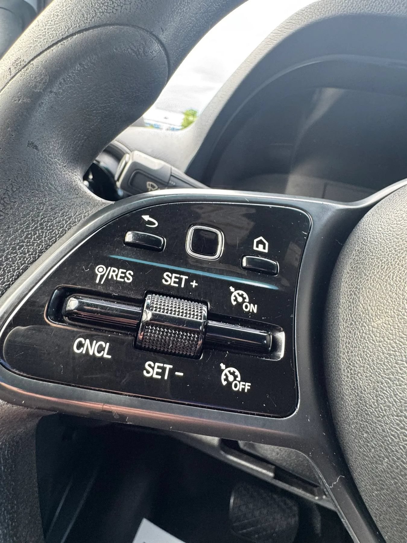 Used 2020 Mercedes-Benz Sprinter 3500 w/ Driver Convenience Package image 12