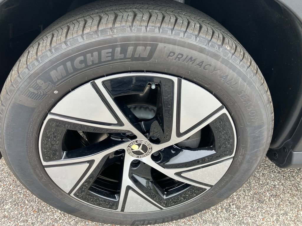 Certified 2024 Mercedes-Benz GLC 300 w/ Advanced USB Package image 9