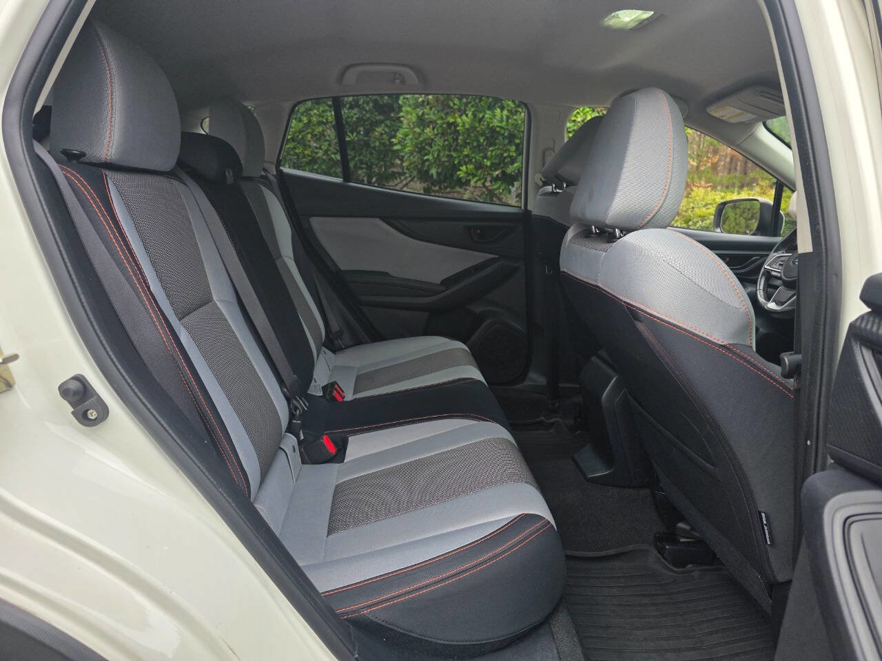 Used 2020 Subaru Crosstrek 2.0i Premium image 32