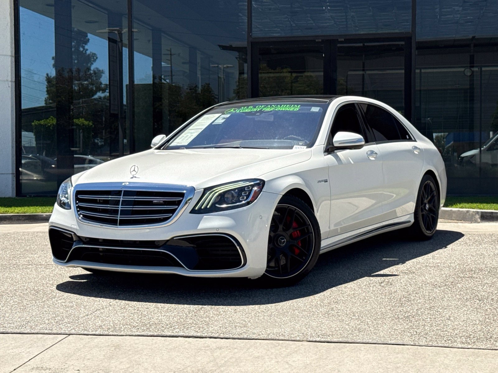 Used 2019 Mercedes-Benz S 63 AMG S 4MATIC Sedan image 2