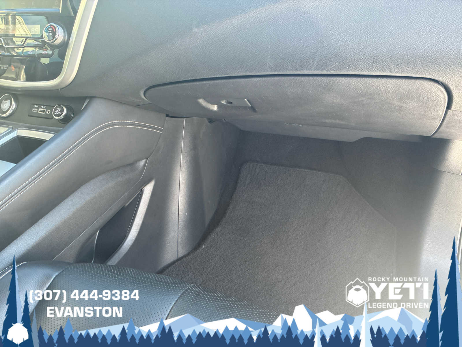 Used 2021 Nissan Murano SL w/ SL Moonroof Package image 28