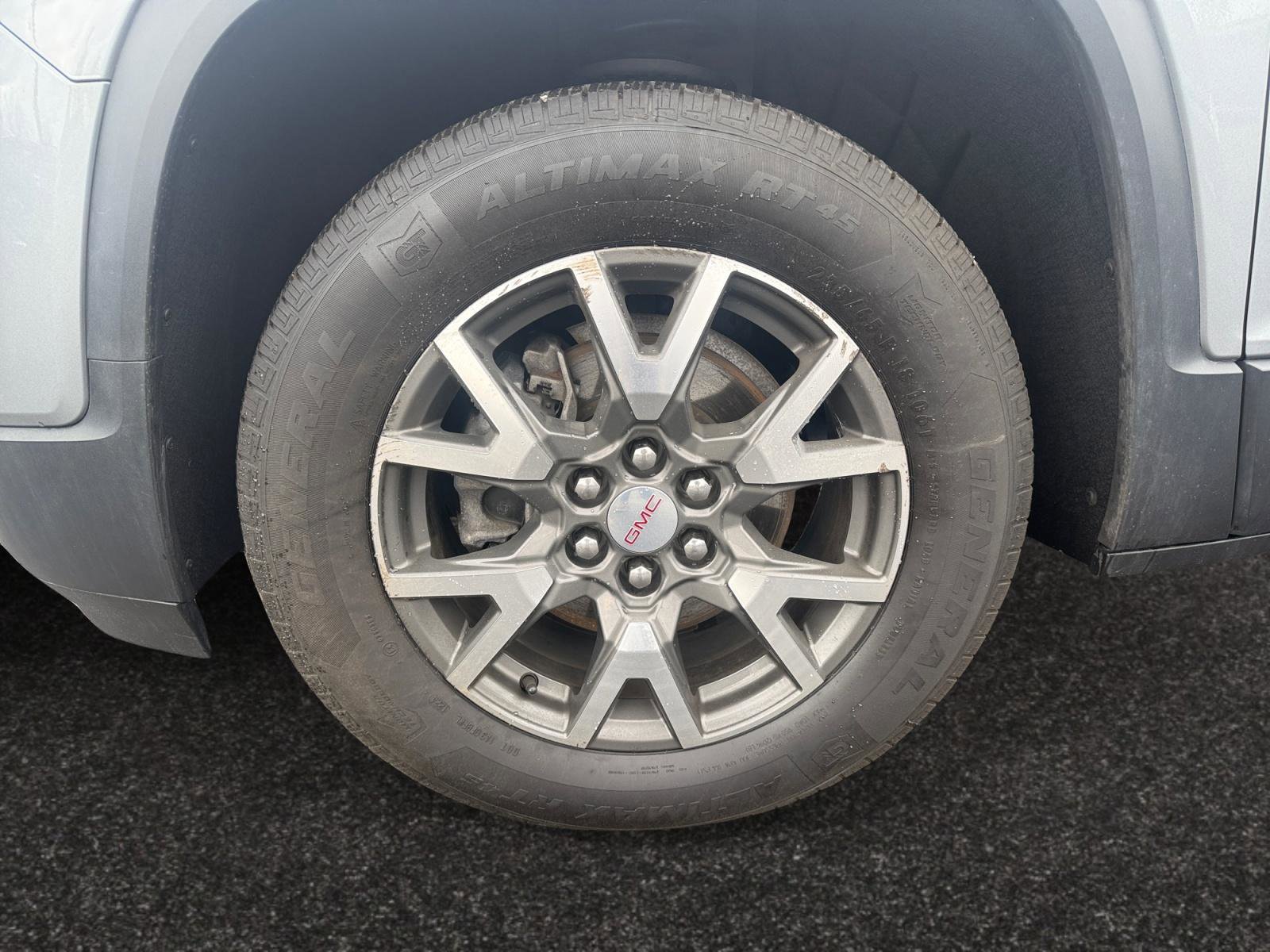 Used 2023 GMC Acadia SLE AWD/4WD image 14