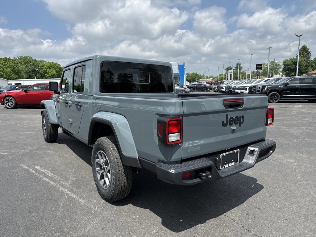 New 2026 Jeep Gladiator Sport AWD/4WD image 12