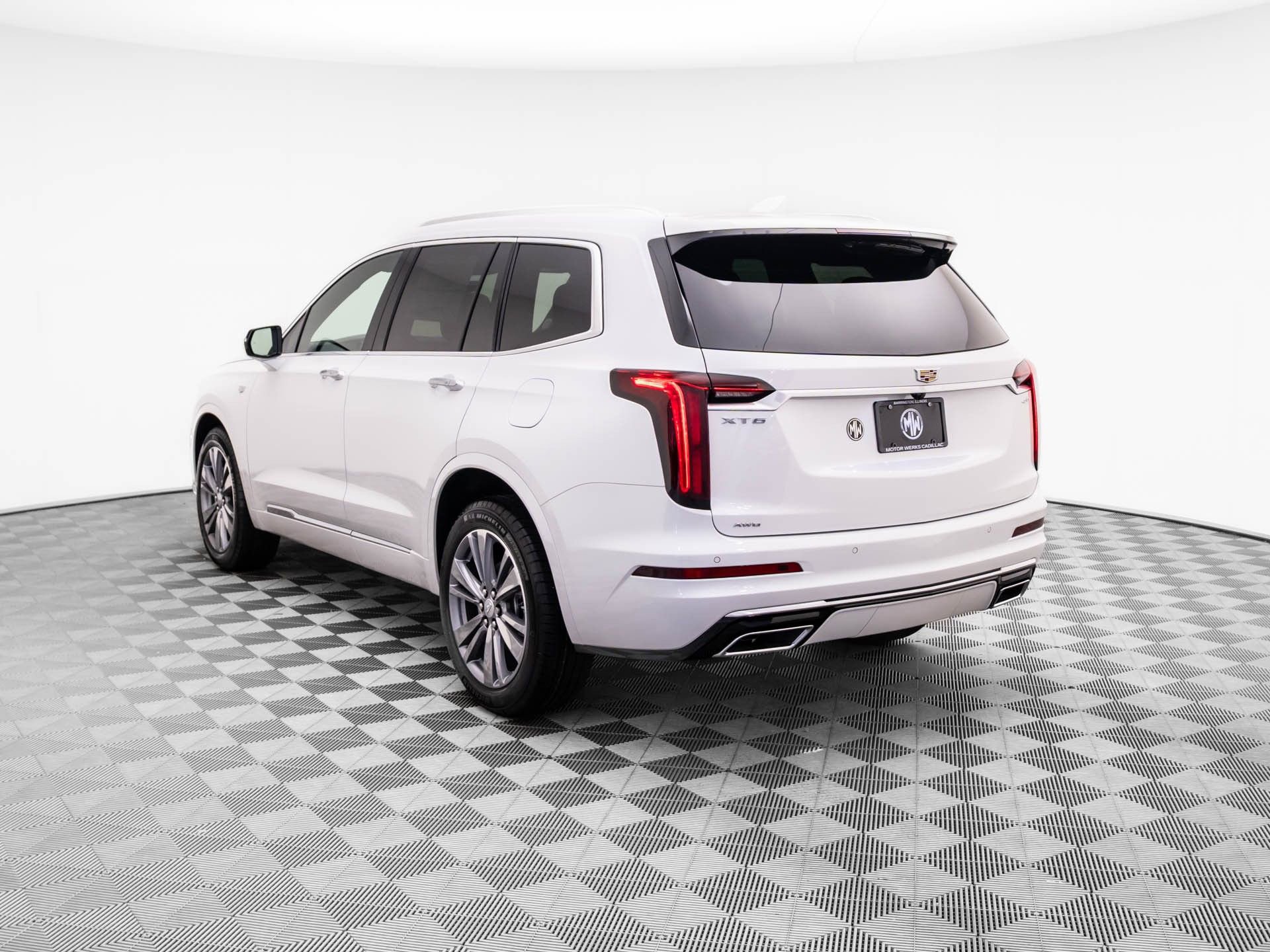New 2025 Cadillac XT6 Premium Luxury video 3