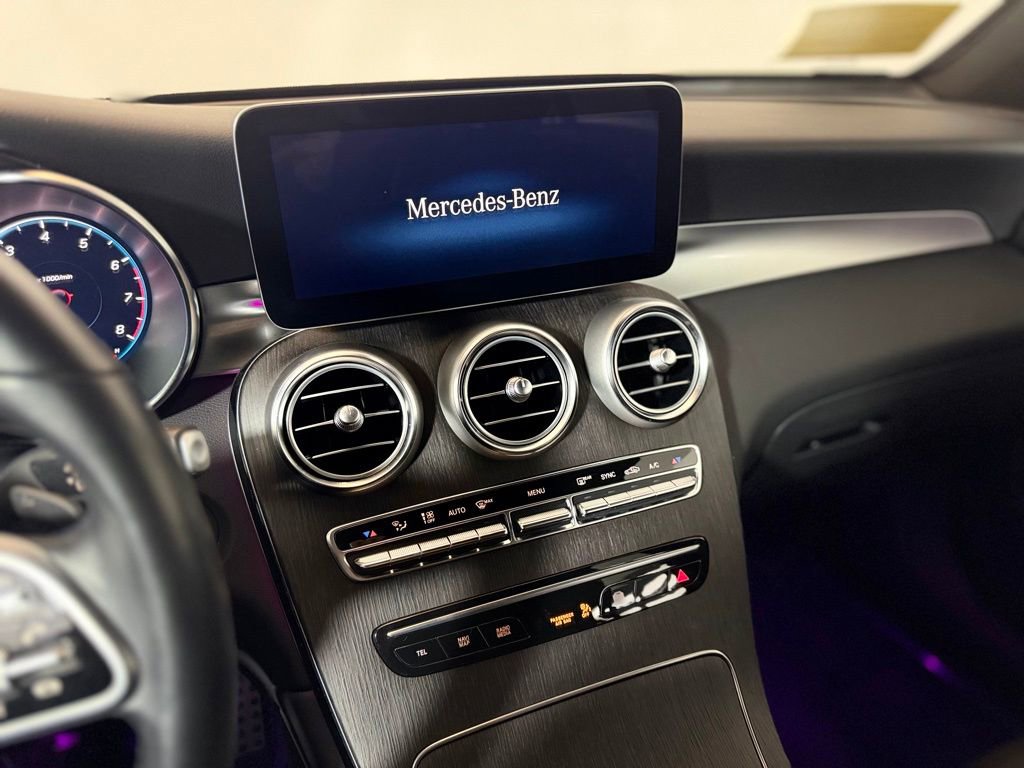Used 2022 Mercedes-Benz GLC 300 4MATIC image 20