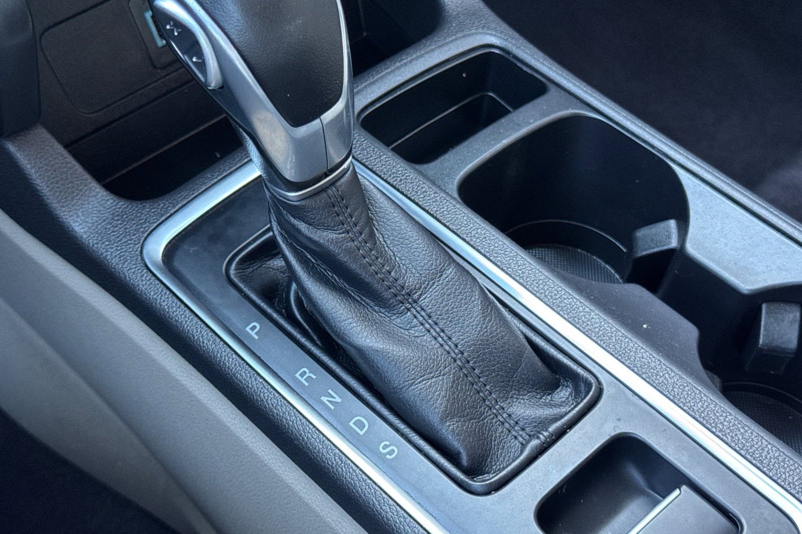 Used 2019 Ford Escape SEL image 20