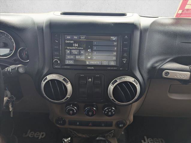 Used 2011 Jeep Wrangler Rubicon w/ PWR Convenience Group AWD/4WD image 13