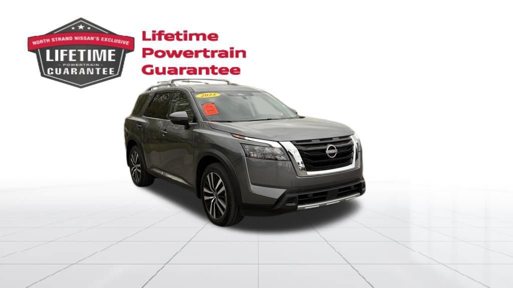 Certified 2025 Nissan Pathfinder Platinum w/ Cargo Package image 10