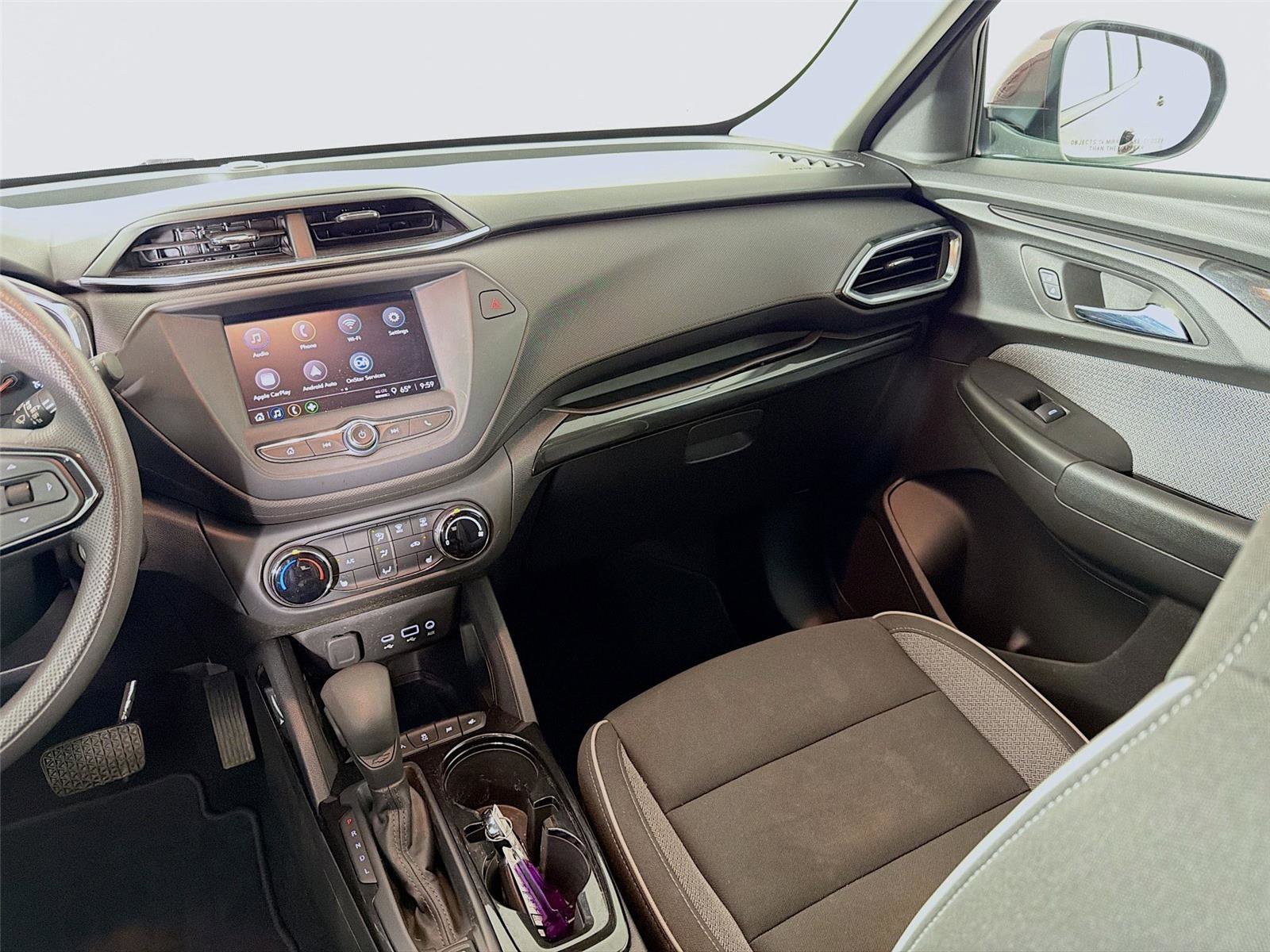 Used 2022 Chevrolet TrailBlazer LT w/ LPO, Blackout Package FWD image 24