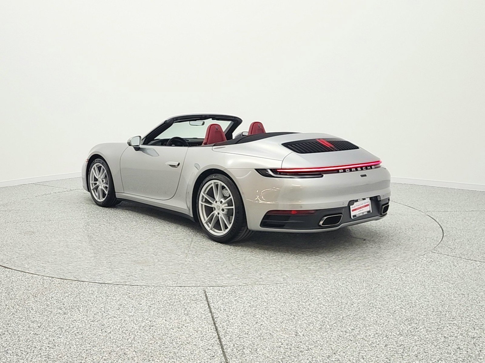 Used 2022 Porsche 911 Carrera image 7