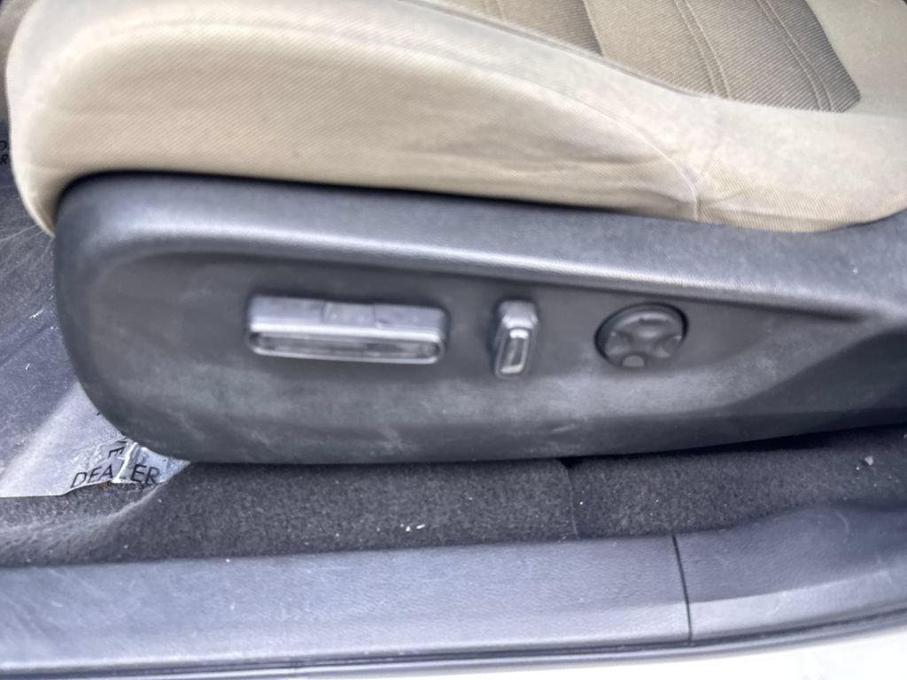 Used 2017 Honda CR-V EX image 31