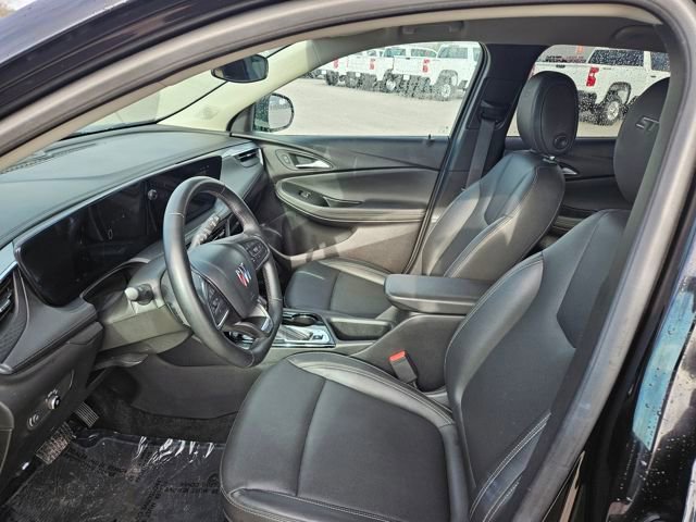 Used 2024 Buick Encore GX Sport Touring image 9