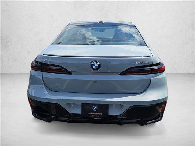 New 2026 BMW i7 xDrive60 AWD/4WD image 8