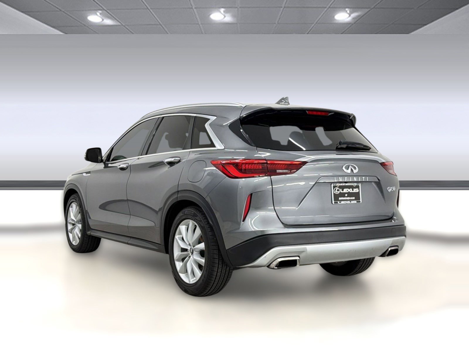 Used 2019 INFINITI QX50 Luxe image 3