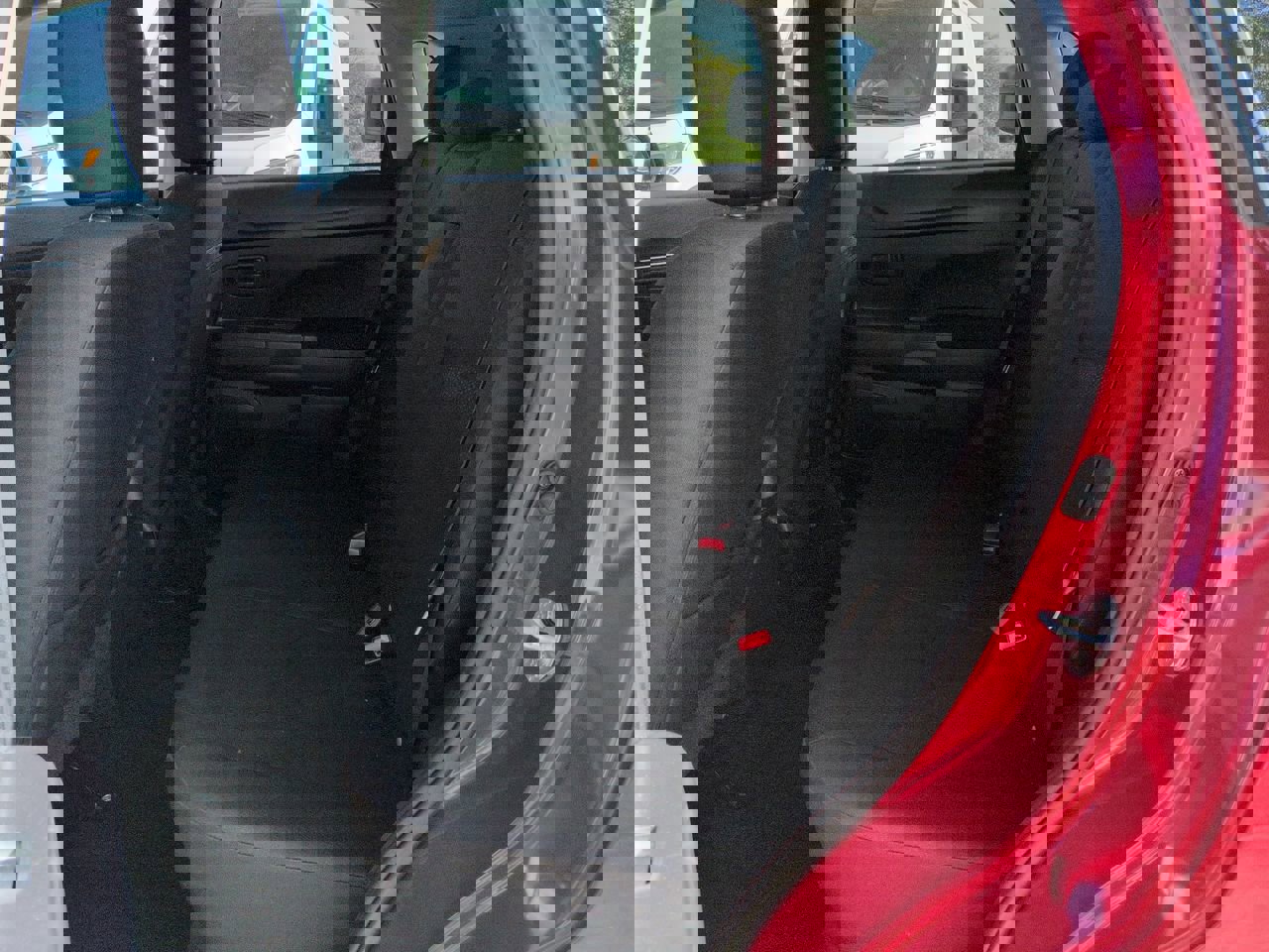 Used 2015 Mitsubishi Outlander Sport ES image 14