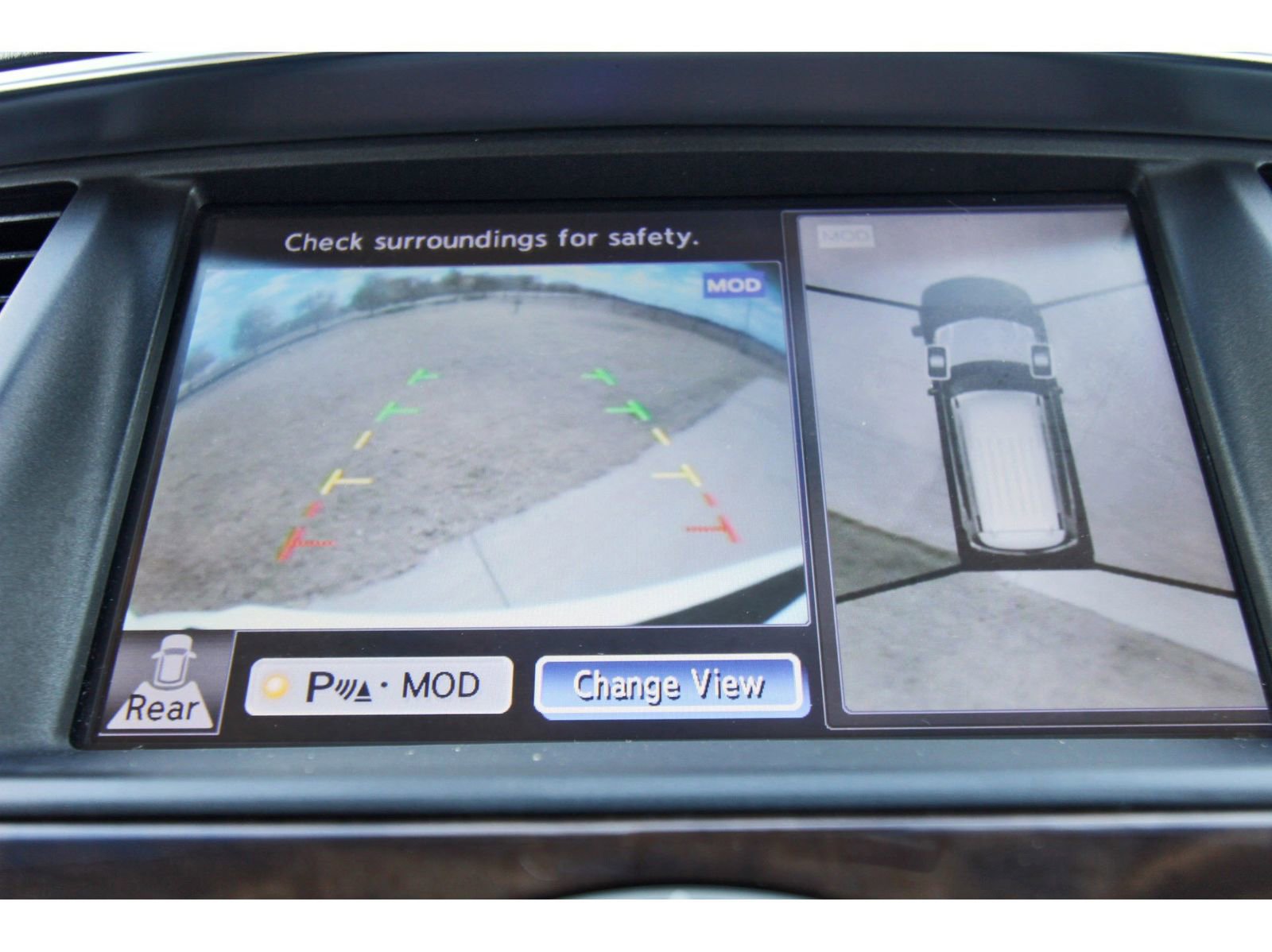 Used 2017 Nissan Armada SL w/ Moonroof Package image 28