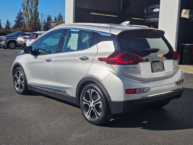 Used 2017 Chevrolet Bolt Premier w/ Driver Confidence II Package FWD image 3