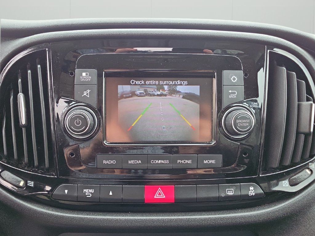 Used 2019 RAM ProMaster City Tradesman FWD image 16