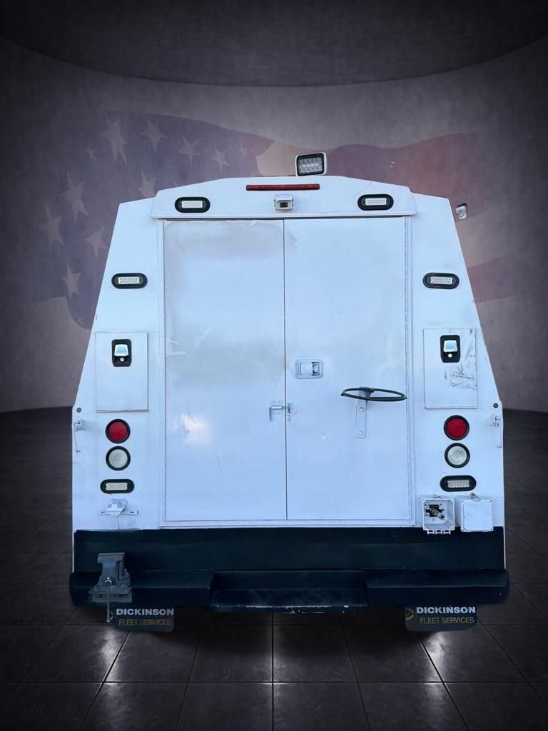 Used 2017 Ford F350 XL w/ Power Equipment Group AWD/4WD image 14