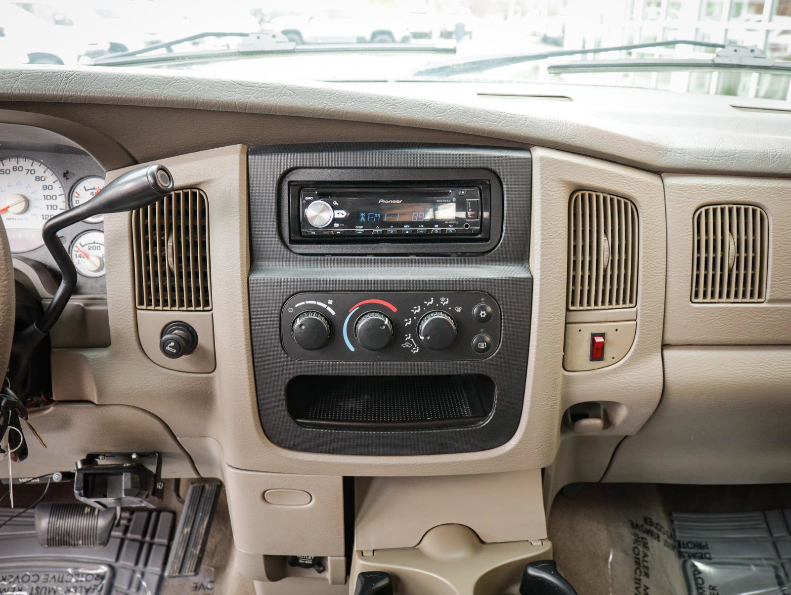 Used 2003 Dodge Ram 2500 Truck ST image 18