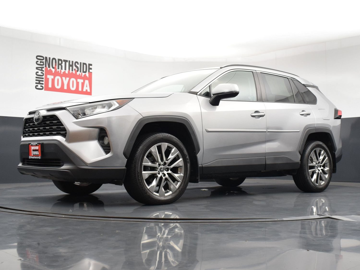 Used 2021 Toyota RAV4 XLE Premium AWD/4WD image 35