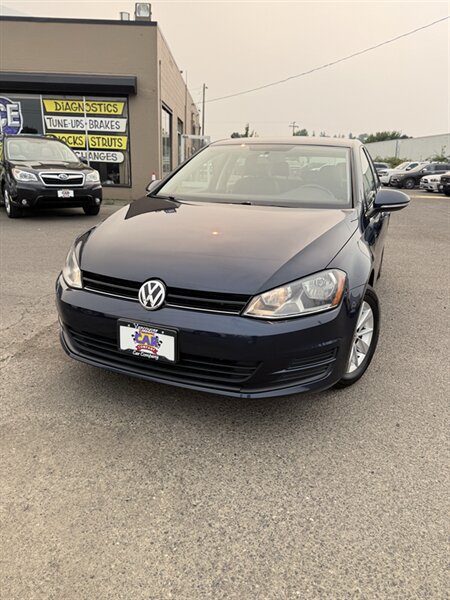 Used 2015 Volkswagen Golf S FWD image 35