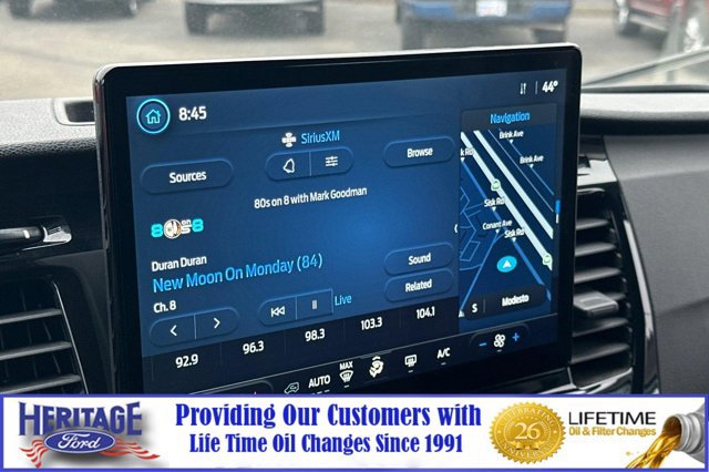 Used 2023 Ford Transit 350 XLT image 29