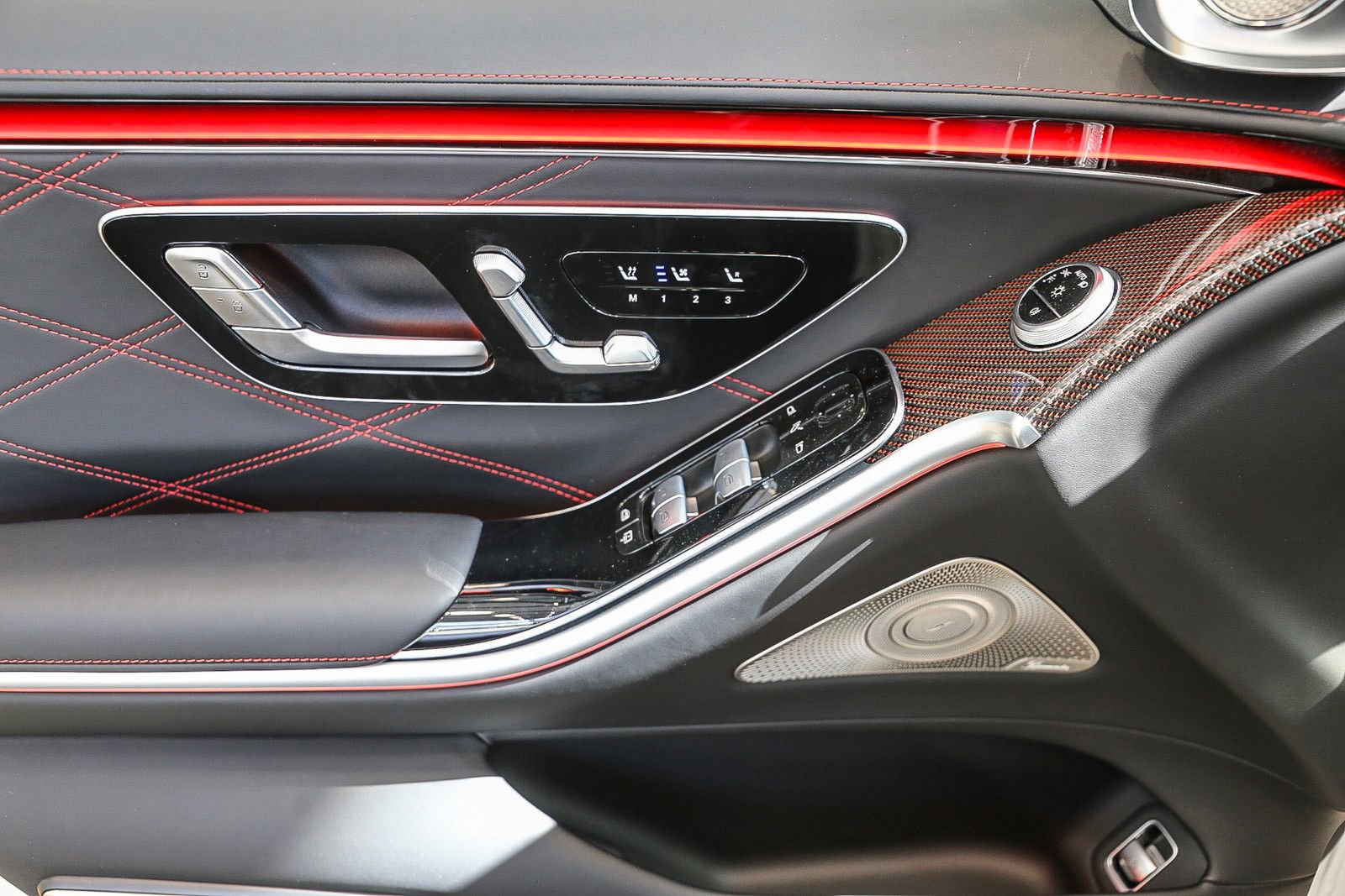 Used 2024 Mercedes-Benz S 63 AMG S image 32