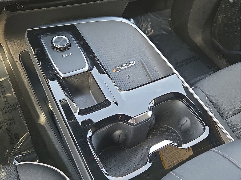 Used 2025 Buick Enclave Preferred image 30