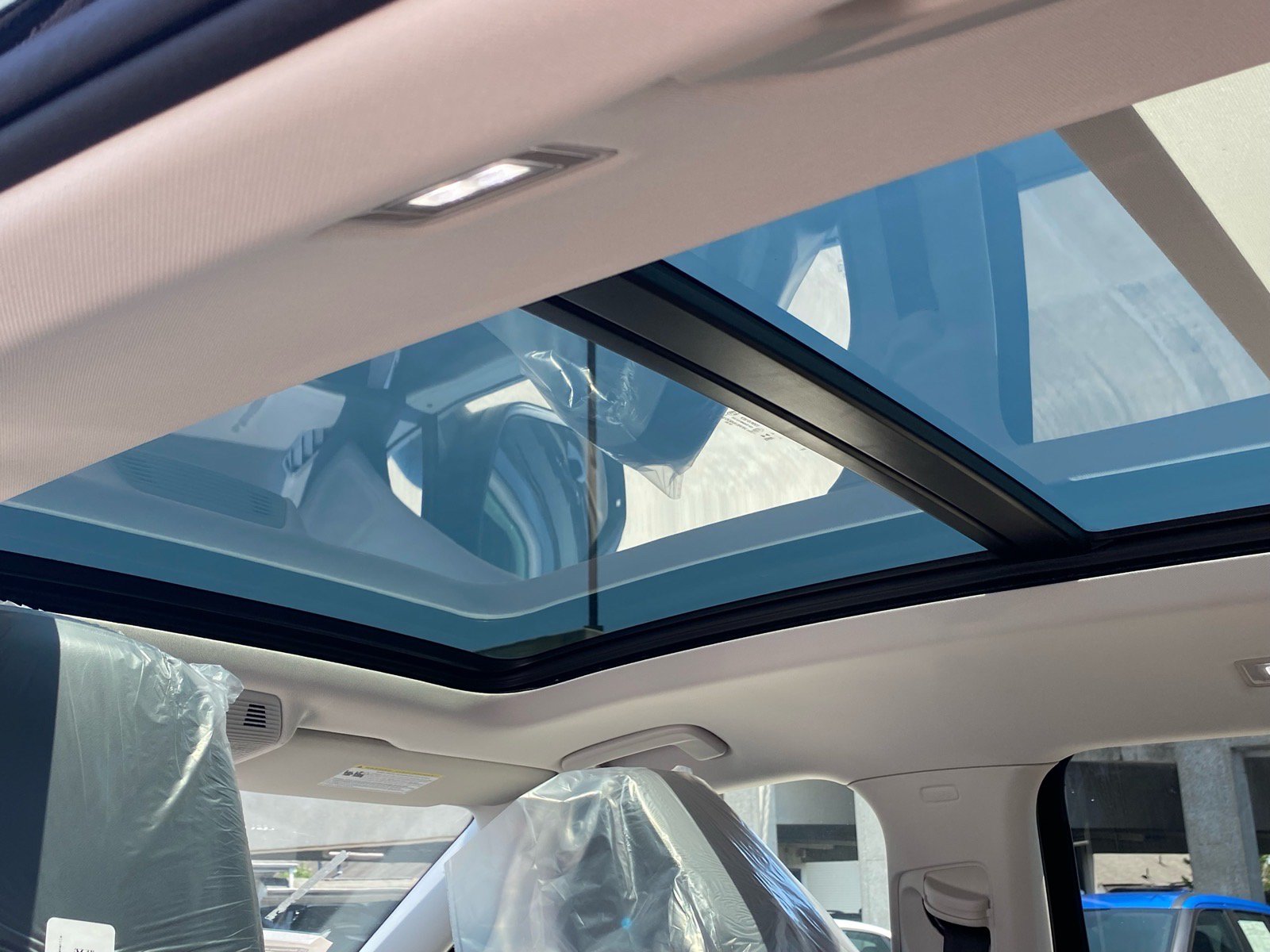 New 2026 Volkswagen Tiguan SE AWD/4WD image 12