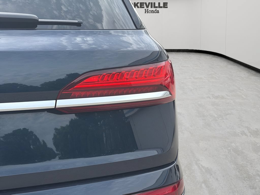 Used 2025 Audi Q7 3.0T Premium Plus AWD/4WD image 7