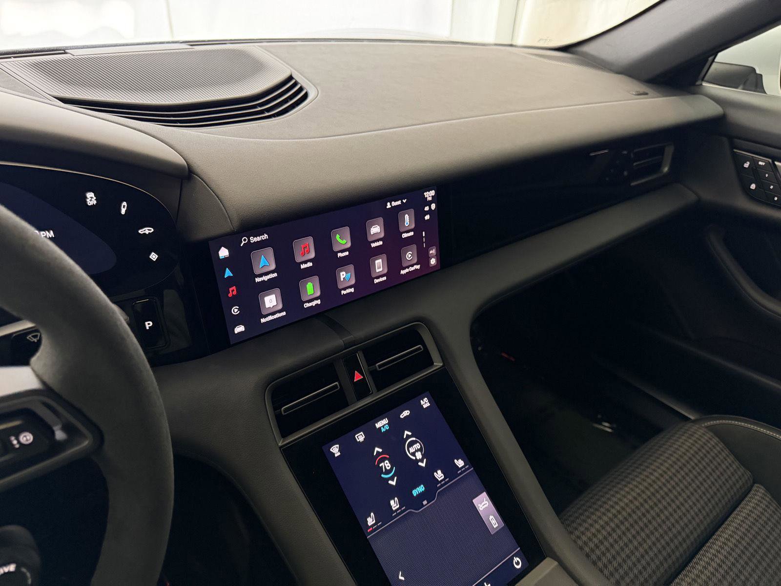 Certified 2025 Porsche Taycan image 18