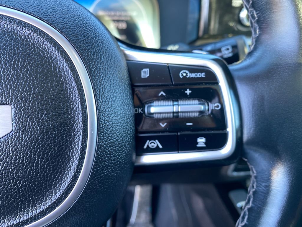 Used 2022 Kia Sorento SX image 39