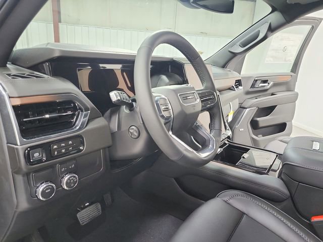 New 2026 GMC Yukon Denali w/ Sun & Power Step Package RWD image 18